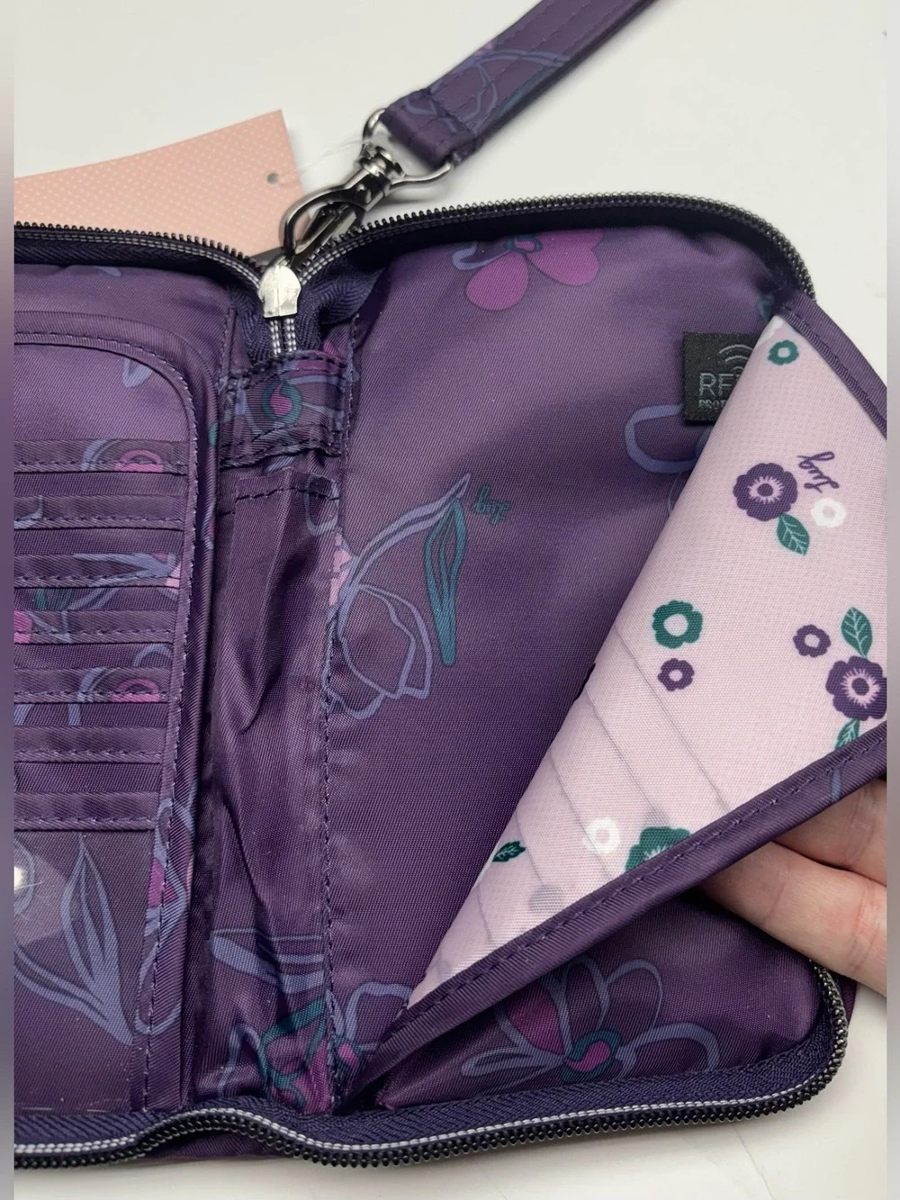 NWT Lug FLORET PURPLE TANDEM Quilted Wristlet Wallet